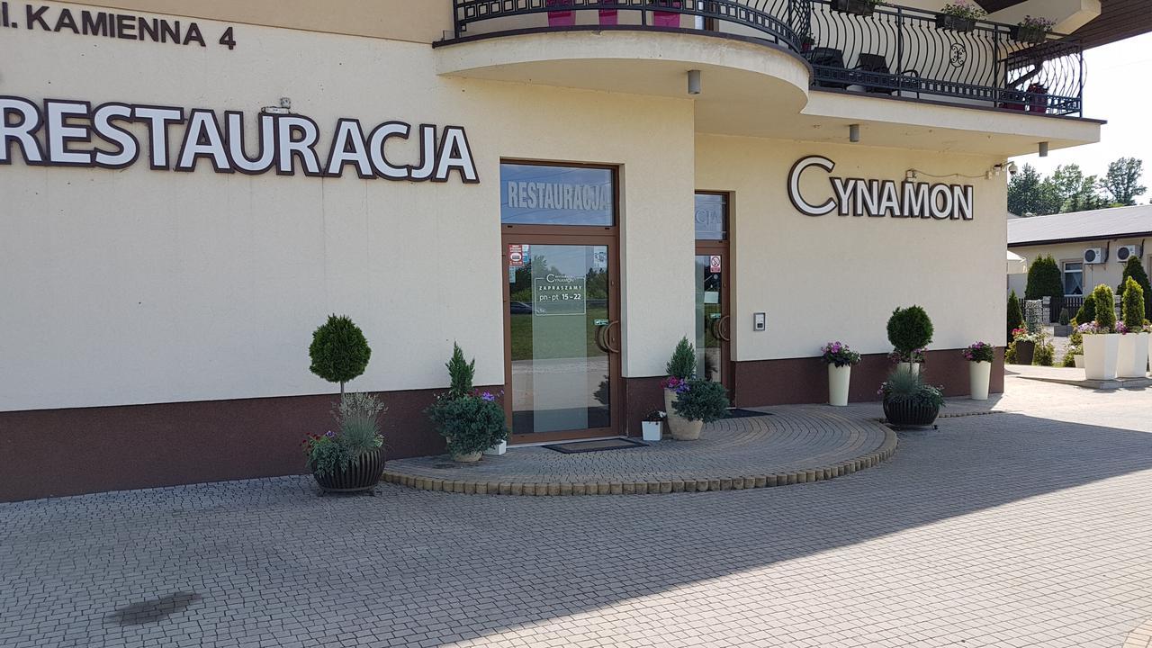 Cynamon Hotel Nowy Sącz Exterior foto